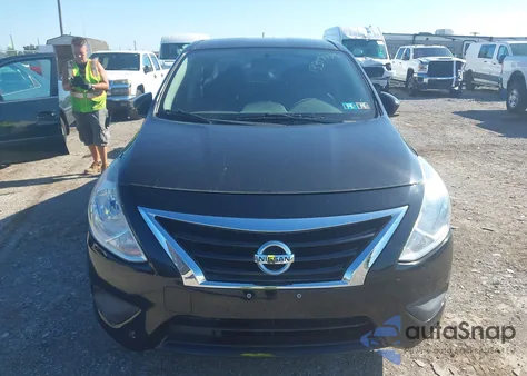 2016 Nissan Versa 1.6 S z USA, uszkodzony, nr VIN 3N1CN7APXGL846929
